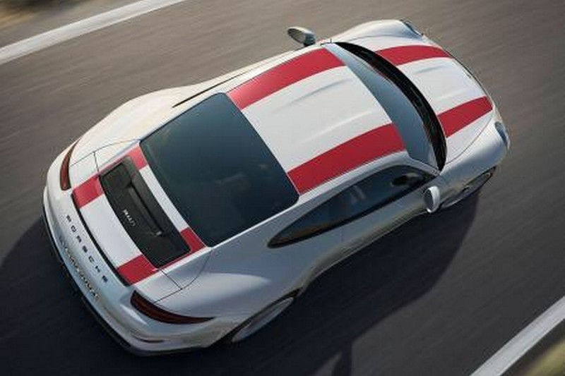 Illustration for article titled The 2017 Porsche 911 R Will Be The Best Manual 911 You Can't Buy